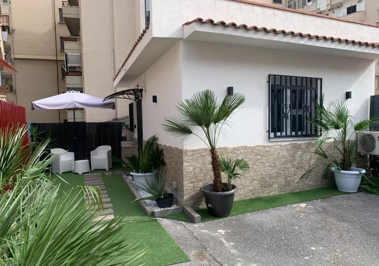 Zisa Private House Villa Palermo